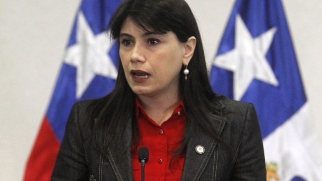 UDI evalúa interpelar a ministra de Justicia por paro del Registro Civil