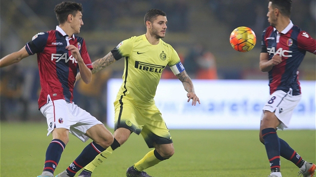 Gary Medel vio desde la banca triunfo de Inter ante Bologna