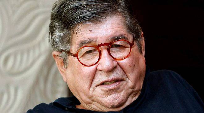 Alfredo Bryce anuncia 