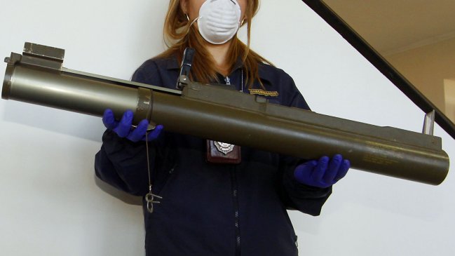 Formalizaron a joven de 16 años que portaba un lanzacohete antitanque y granadas