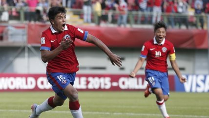   Brian Leiva aprovechó un tiro de esquina y puso el 1-0 sobre México 