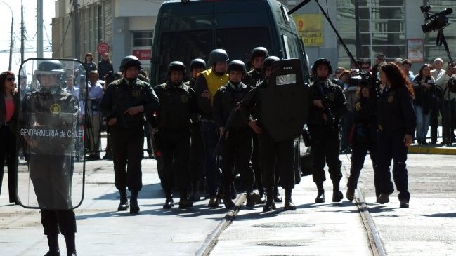 Tribunal extendió investigación por muerte de dos jóvenes durante una marcha en Valparaíso