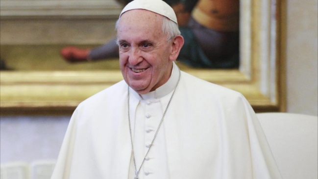 Arzobispado de Santiago confirmó que el papa Francisco no visitará Chile en 2016