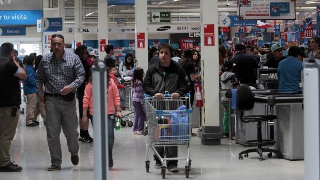 El ranking de las empresas que no responden al reclamo de sus clientes, según Sernac