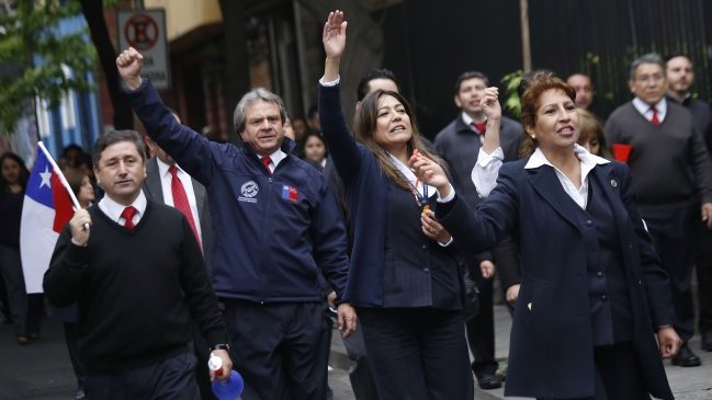 Funcionarios del Registro Civil entregaron contrapropuesta al Gobierno