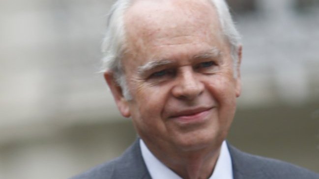 Centro de Estudios Públicos ratificó a Eliodoro Matte en la presidencia