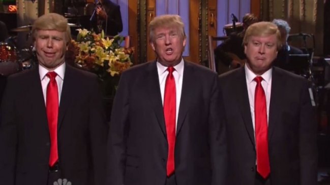 Donald Trump se rió de sí mismo en 