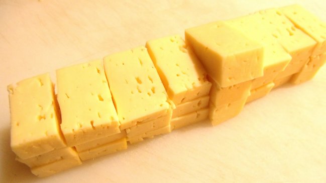 Sernac denunció incumplimientos sanitarios de 15 marcas de quesos