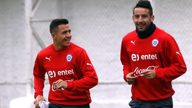Alexis Sánchez, Mauricio Isla y Matías Fernández completaron contingente de la selección