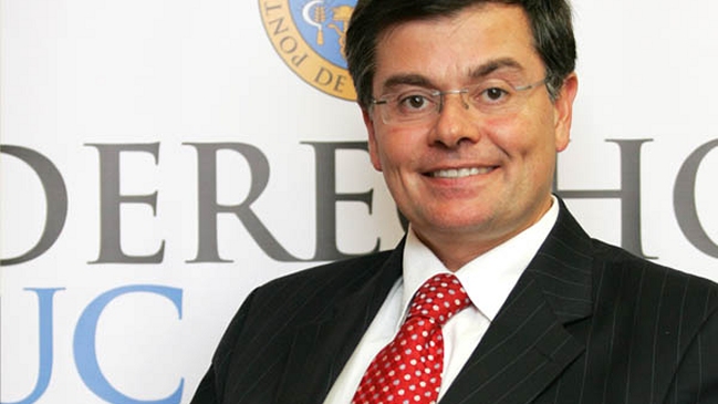 Presidente del TDLC se inhabilitó en investigación de colusión en el papel