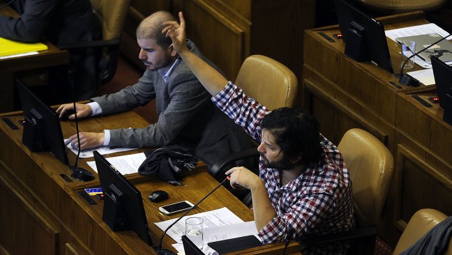 Cámara Baja rechazó encuentro de Boric, Jackson y Mirosevic con Dalai Lama