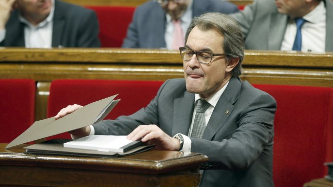 Parlamento catalán volvió a rechazar a Artur Mas como presidente