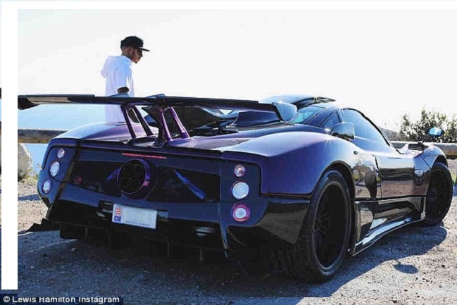 Lewis Hamilton chocó su lujoso vehículo de dos millones de euros