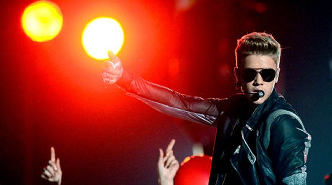 Justin Bieber dijo sentirse identificado con Amy Winehouse