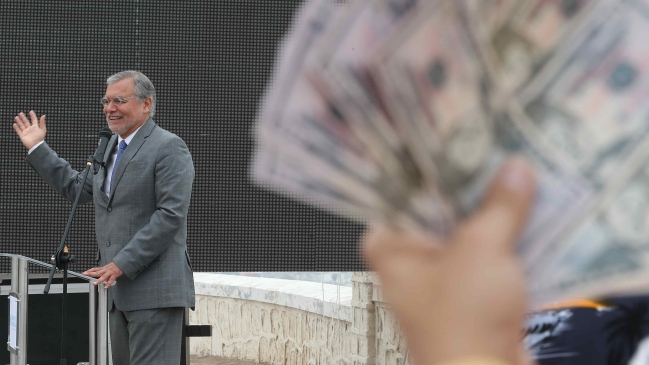 Transparencia Internacional busca a los 