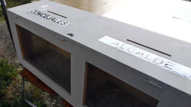 DC, PS y PPD se reúnen para analizar pactos en elección de concejales