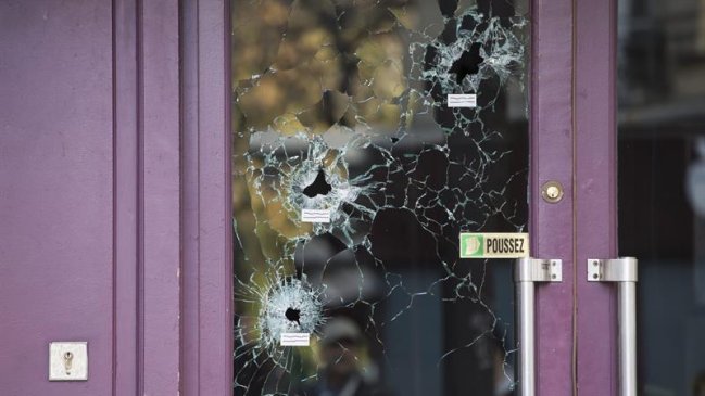 Uno de los terroristas de la sala Bataclan pidió negociar por teléfono