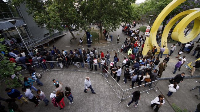 Director Registro Civil: Hora que no se trabaja, hora que no se paga