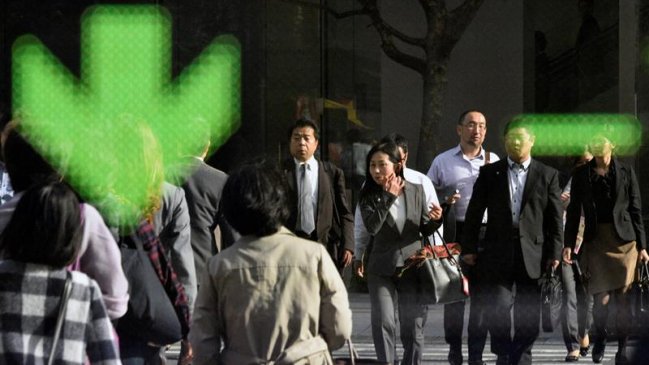  Japón cae en su segunda recesión económica  