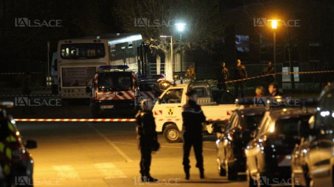 Francia: Un niño de 12 años murió por un disparo a bordo de bus escolar
