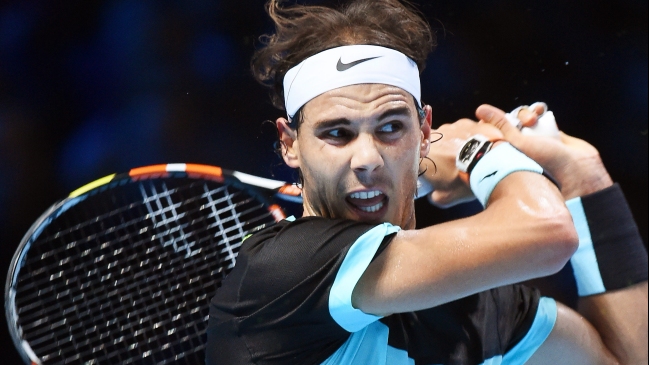 Nadal inició su camino en el Masters con clara victoria sobre Wawrinka