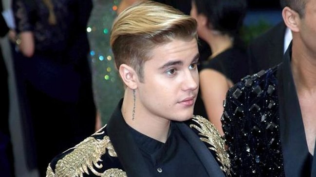 Justin Bieber llora la pérdida de un amigo en ataques de París