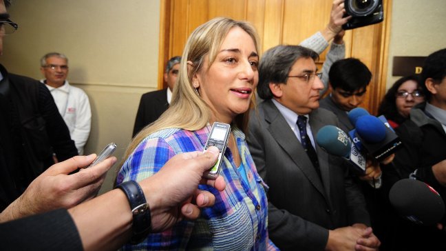 Correos entre Isasi y Corpesca: 