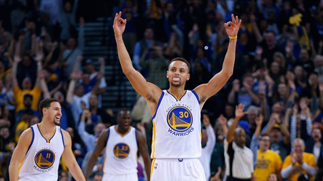 Golden State Warriors venció a Chicago Bulls y quedó a un triunfo del mejor inicio de la NBA