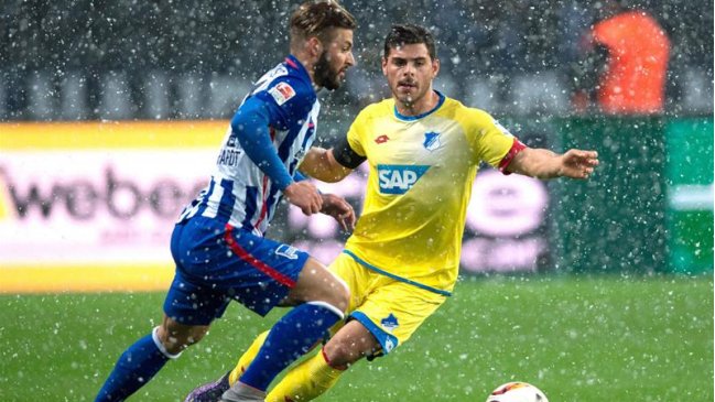 Hoffenheim de Eduardo Vargas cayó ante Hertha Berlin y es colista