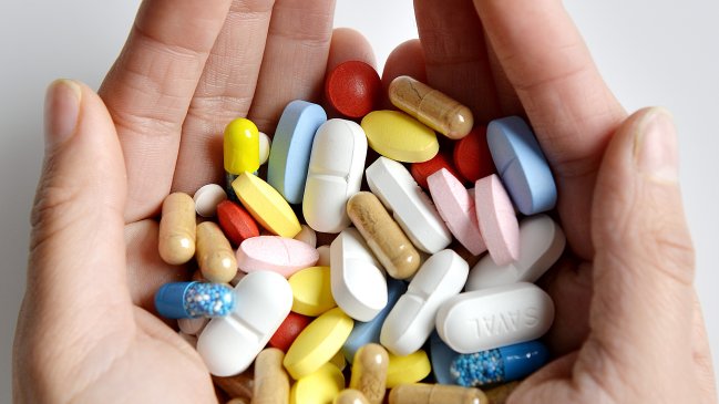 Guido Girardi pidió al Gobierno respaldar Ley de Fármacos II