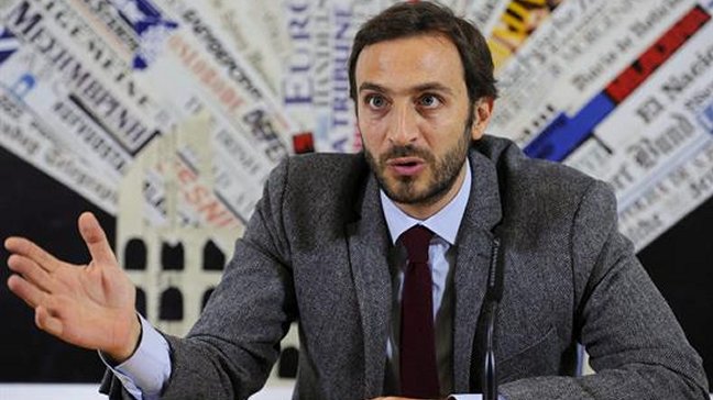 Periodistas imputados por Vaticano denunciaron ataque a la libertad de prensa