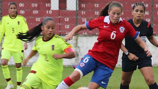 Chile sufrió duro revés ante Venezuela en el Sudamericano femenino Sub 20