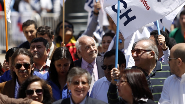 Anuncian paro del sector público tras no lograrse acuerdo con el Gobierno por reajuste