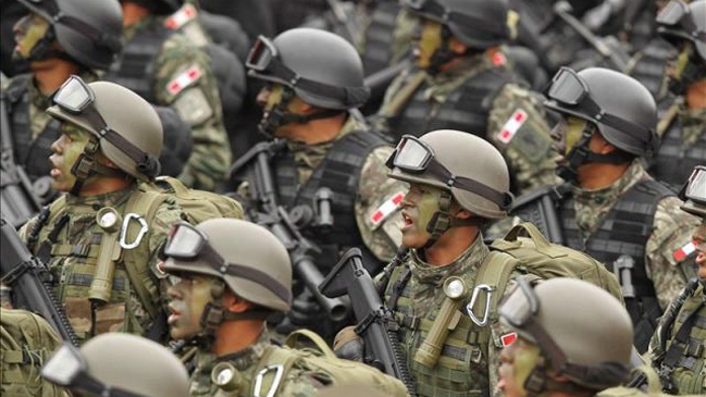 Perú realizó ejercicios militares en las cercanías de la frontera con Chile