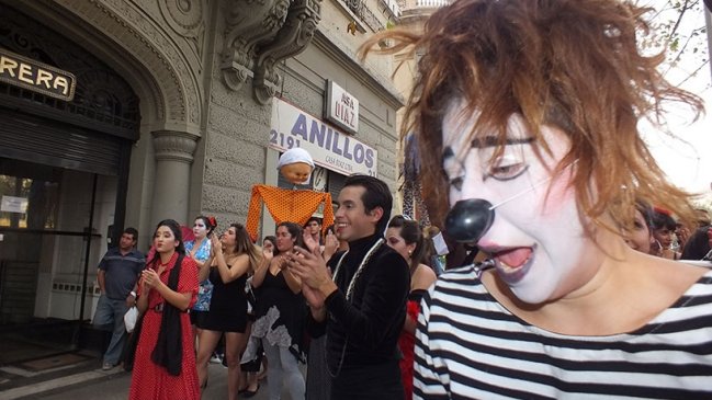 Desde hoy el teatro se toma las principales plazas de la comuna de Santiago
