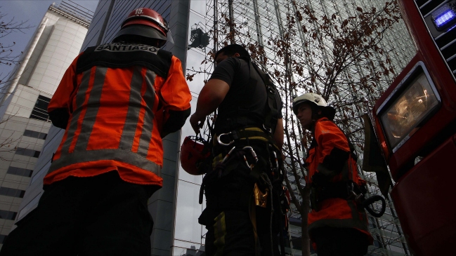 Trabajador protagonizó protesta sobre grúa tras ser despedido