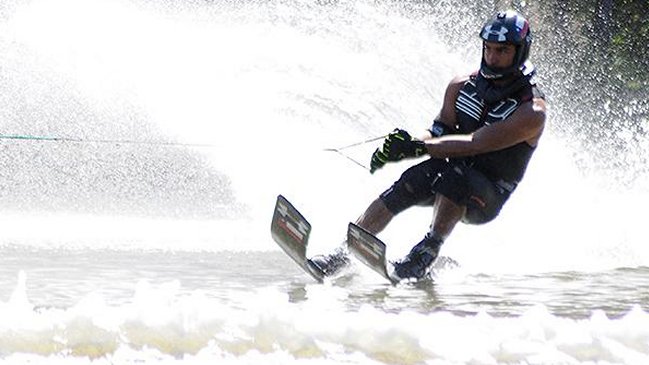 Figuras mundiales destacaron en torneo internacional de Esquí Náutico en San Bernardo