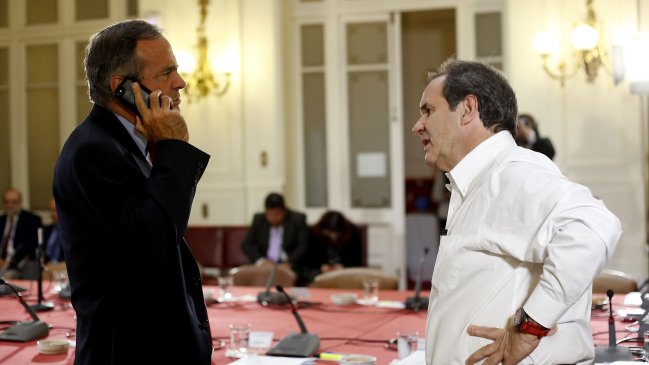 Senadores explicarán en Europa la posición chilena en demanda marítima