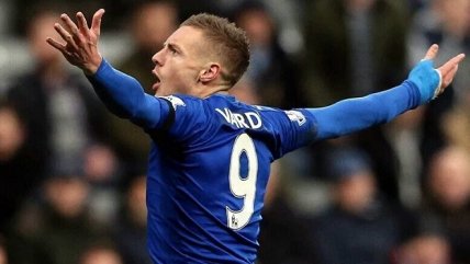   Jamie Vardy rompió un récord en la liga inglesa en el empate de Leicester 