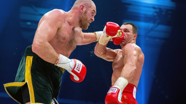 Tyson Fury arrebató la corona mundial de los pesados a Wladimir Klitschko