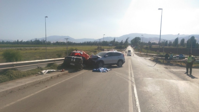 Dos muertos dejó choque frontal en Lampa