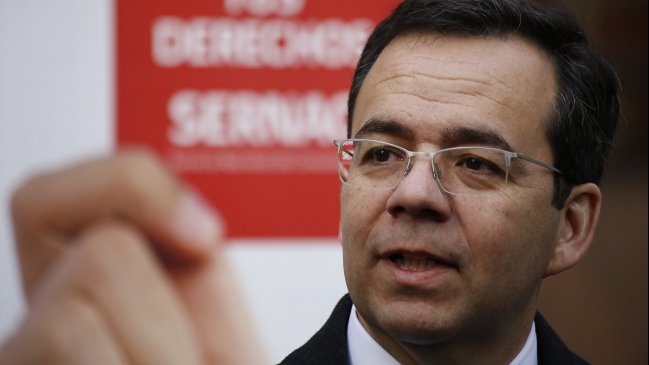 Ministro de Economía pide 