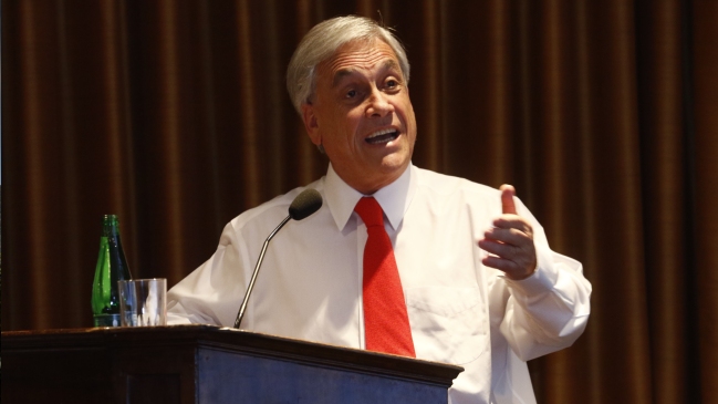 Piñera: Estamos rigidizando la sociedad con las reformas que se están haciendo