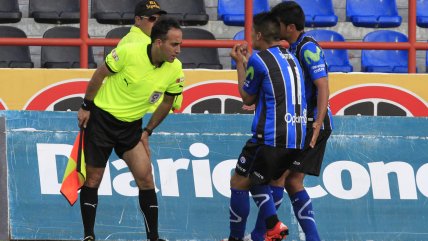   Esta insólita lesión de un juez asistente derivó en la expulsión de volante de Huachipato 