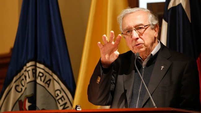 Montes y gratuidad: Por amarras legales se podría beneficiar a un grupo pequeño