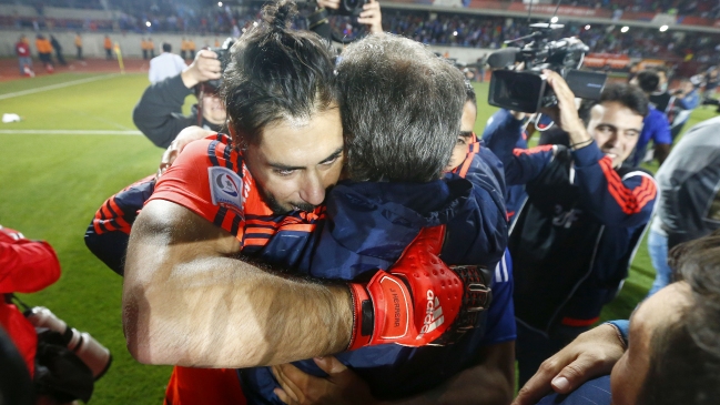 Johnny Herrera: Si alguien merece este título es Martín Lasarte