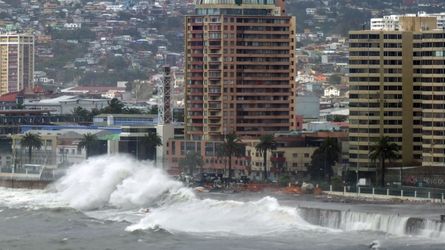 Armada emitió alerta por fuertes marejadas en las costas para este fin de semana