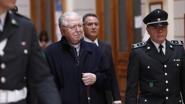 Caso Karadima: Justicia rechazó abrir el archivo secreto del Arzobispado