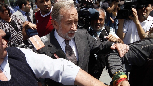 Querellante tras condena a Novoa: A una persona normal la habrían llevado a juicio oral