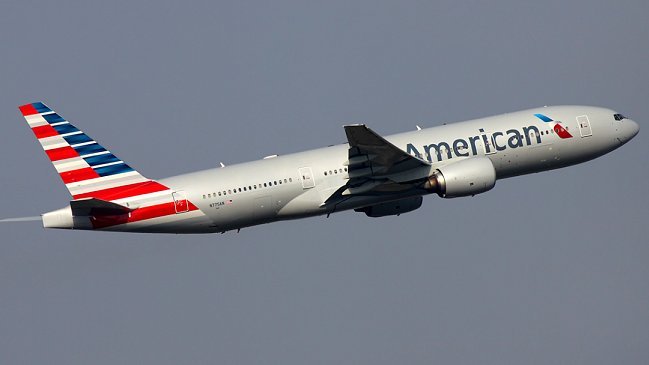 Descubren 12 kilos de cocaína en avión de American Airlines